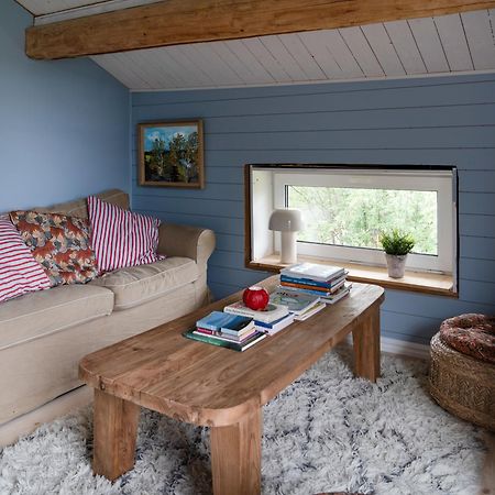 Lovely Cabin With A Beautiful View Over Byske River المظهر الخارجي الصورة