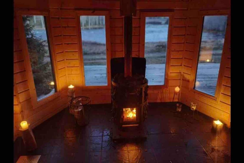 Lovely Cabin With A Beautiful View Over Byske River المظهر الخارجي الصورة